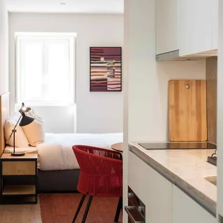 Pardal Rc B - Stylish Studio In Alcantara With Free Parking Nearby Apartment Lisbon