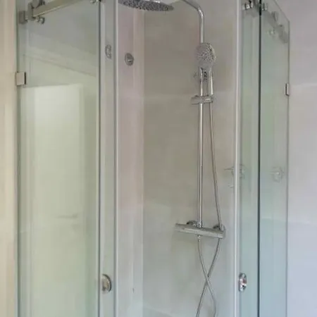 Pardal Rc B - Stylish Studio In Alcantara With Free Parking Nearby Apartment Lissabon